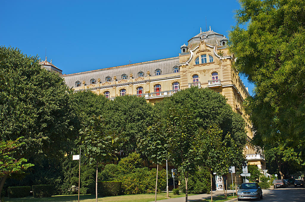 Guest House Hotel Riviera Пула Екстериор снимка