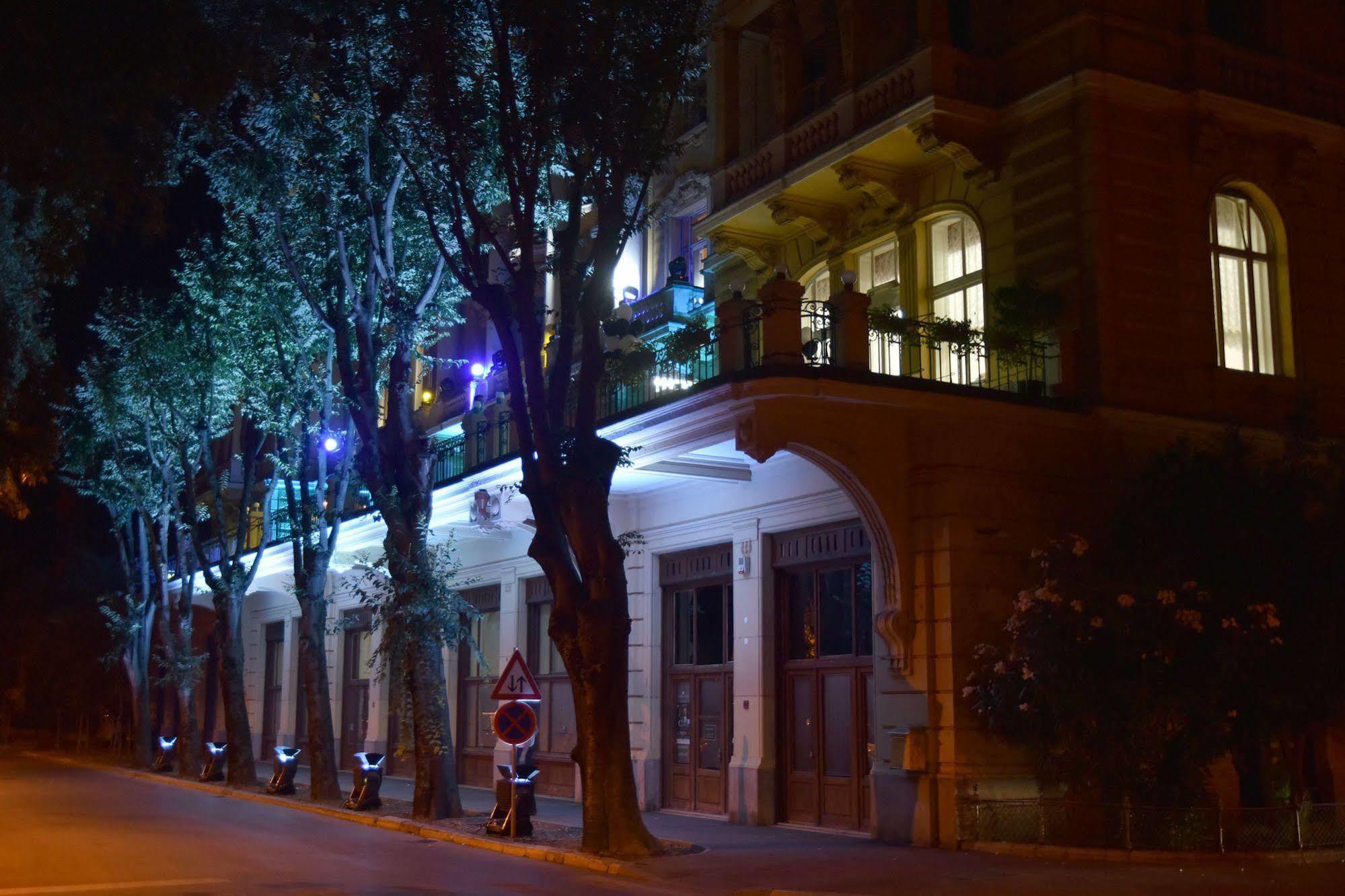 Guest House Hotel Riviera Пула Екстериор снимка